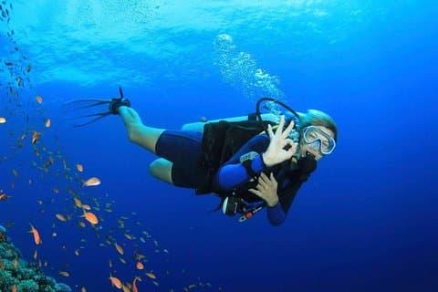 Marmaris Scuba Dykning erfarenhet med lunch och hotell överföringar
