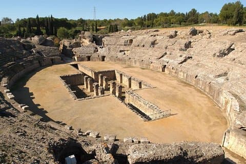 Italica: 3-stündige Stadtrundfahrt der Kaiser von Sevilla