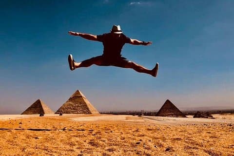 Private Day tour to Giza pyramids Sphinx Memphis & saqqara