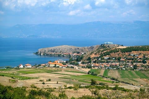 Dagtocht naar Ohrid Macedonië en Pogradec / door Tirana Dagtochten