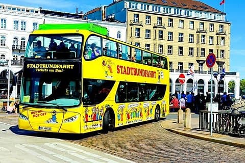 Hamburg: Hop-On Hop-Off Tour - Yellow Double Decker