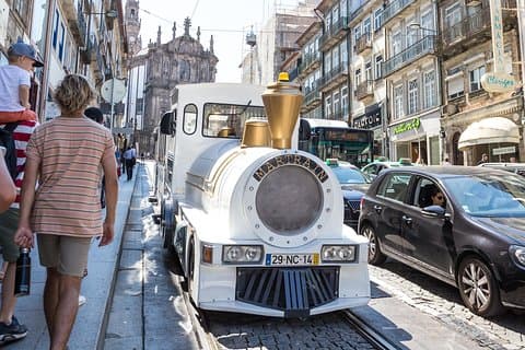 MagicTrain Tour and Port Wine Cellar Visit & Tasting