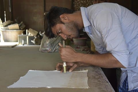 Morgens halvdagstur - Oplev traditionel arkitektur og rogan kunst