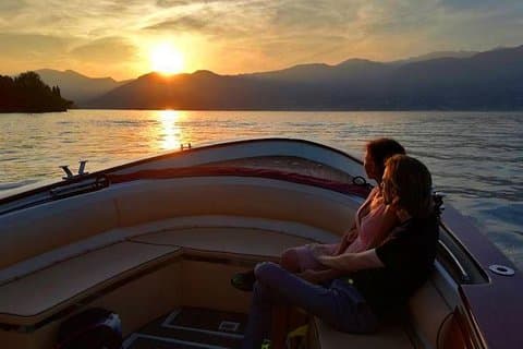 Private sunset cruise with toast