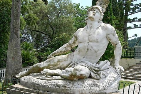 Half day private tour with guide Achillion Palace - Kanoni - Corfu town