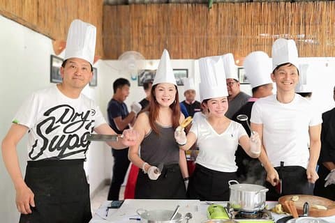 Menú tradicional Khmer Cooking Class Plus Market Tour (Group Class)