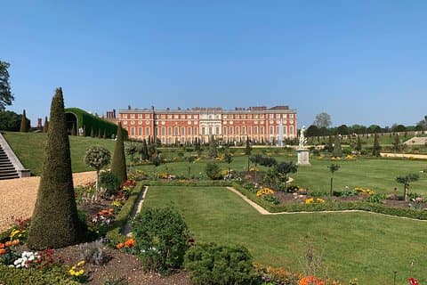 Privat kjøretøy til Hampton Court Palace fra London med adgangsbilletter