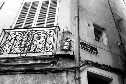 Private guided tour Aix-en-Provence | The streets are told