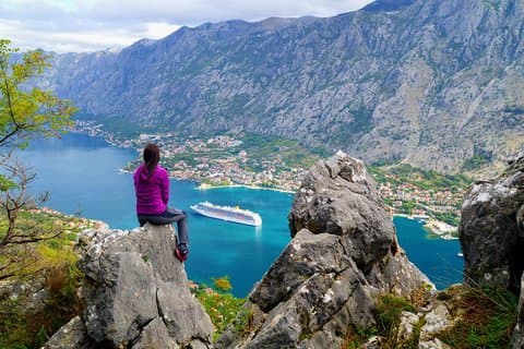 Vandre Vrmac-halvøen med panoramaudsigt over Kotor-bugten
