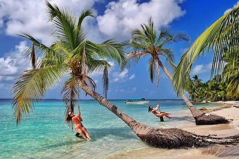1 o 2 Noches en Isla Perro Chico, San Blas Guna Ayala