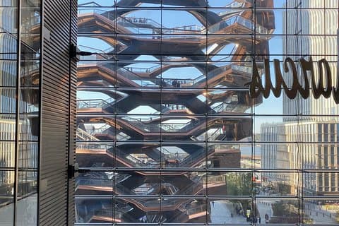 Hudson Yards die High Line und das neue Schiff