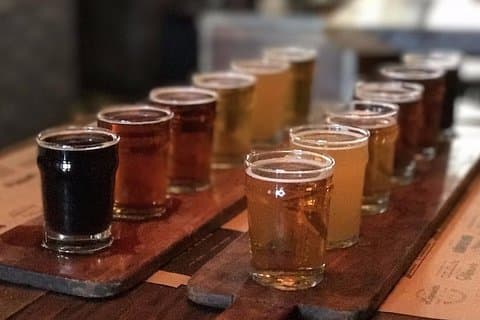 Esperienza di degustazione di birra artigianale