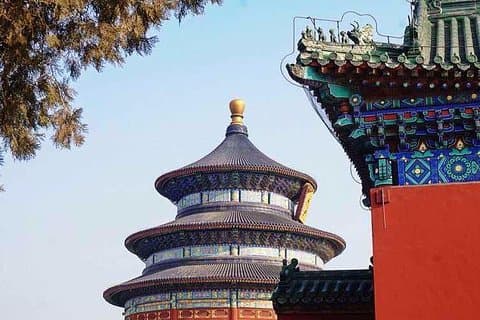 4-timmars privat tur till Temple of Heaven och Longtan Lake Morning Market