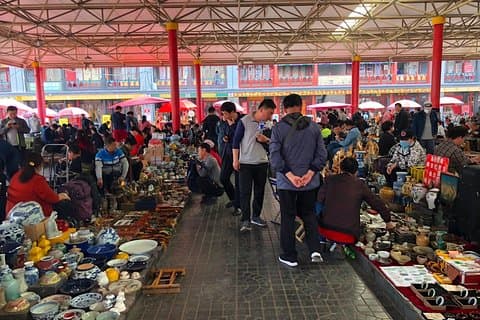 Visite privée d'une journée au marché d'antiquités de Panjiayuan et au musée de la capitale de Pékin