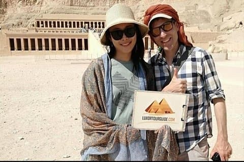ルクソールの西岸へのプライベートデイツアーと西部の山の秘密を見る