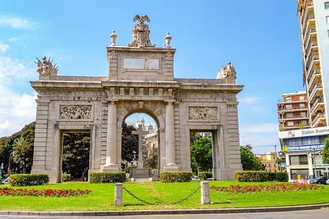 Histórico Valencia : Exclusivo Tour Privado con un Local