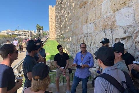 Tre religionstur i Jerusalems gamleby