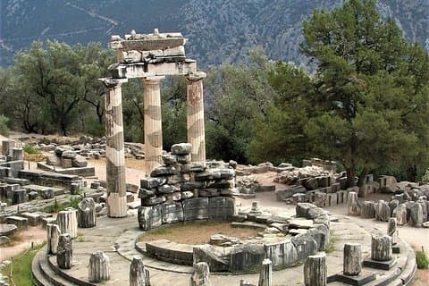 Delphi heldagstur från Aten