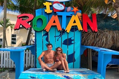 Excursão privada do inverno a Roatan Summer Vibes
