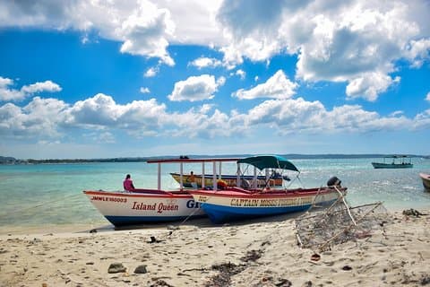 Glasbodenbootsfahrt / Schnorcheln / Booby Cay Island vom Grand Palladium Lucea