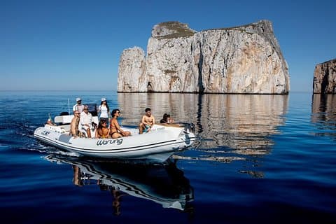 Sugar Loaf Boat Tour and Cave of the Mines Coast