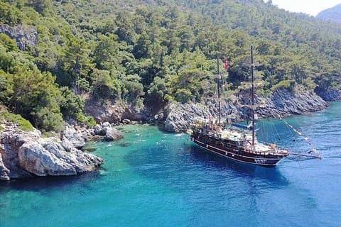 Passeio de barco pelo Parque Nacional com almoço a partir de Kusadasi / Selcuk