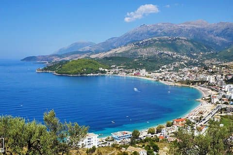 Transporte privado de Tirana para Himara