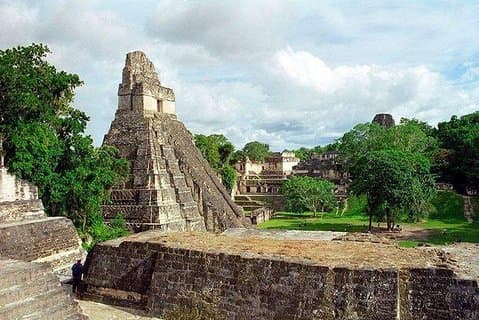 Tikal Private Tour All Inclusive from Flores