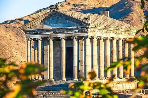 Groepsreis | Garni-tempel, Geghard-klooster, Lavash Baking Masterclass