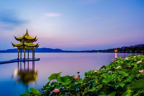 Excursión a los sitios del Patrimonio Mundial de la UNESCO en Hangzhou: Lago del Oeste y Gran Canal