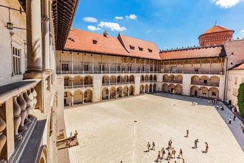 Krakau: Ohne Anstehen Wawelschloss und Bergführung