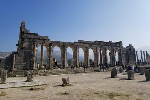 Excursion privée d’une journée à Meknes volubilis et Moulay Idris