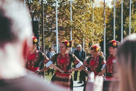 Explore a arte e a cultura de Sofia com um local