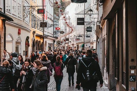 Explore Salzburg in 60 minutes with a Local