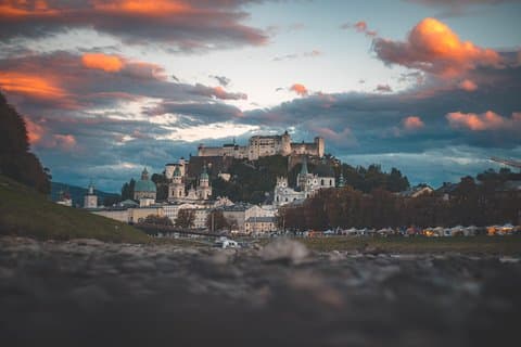 Explore os pontos instáveis de Salzburgo com um local