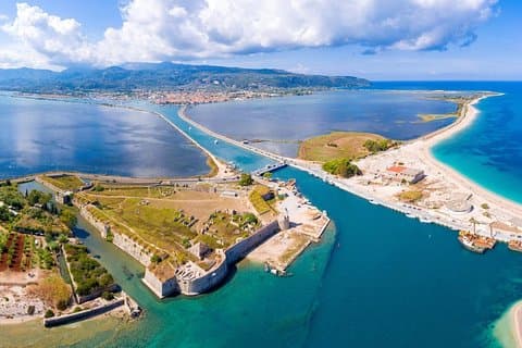 Aéroport d'Athènes et centre d'Athènes vers Leykada