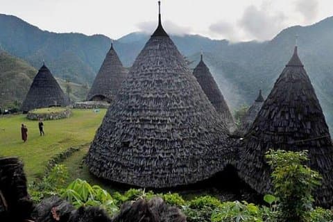 2Days - Private Cultural Tour to Wae Rebo Village
