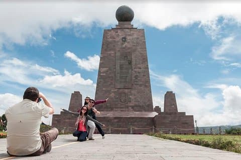 Quito City Tour & Middle of the World by Double-Decker