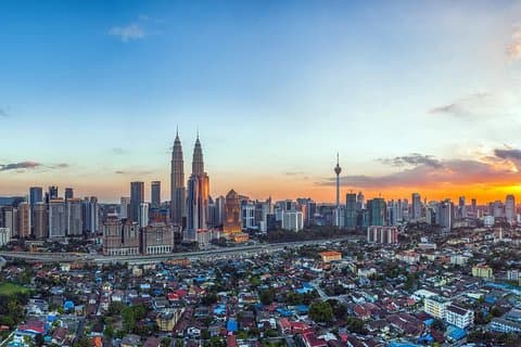 Tour privato della città di Kuala Lumpur per l'intera giornata con le grotte di Batu