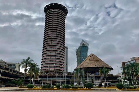 Stadtrundfahrt durch Nairobi