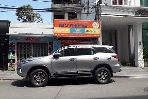 Private transfer from Phu Bai Airport to Hue city center