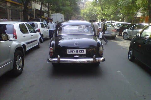 By The Bay, Bombay - (Premium Mumbai City Tours)