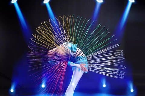 Visita nocturna a Beijing del espectáculo de acrobacias con traslado privado