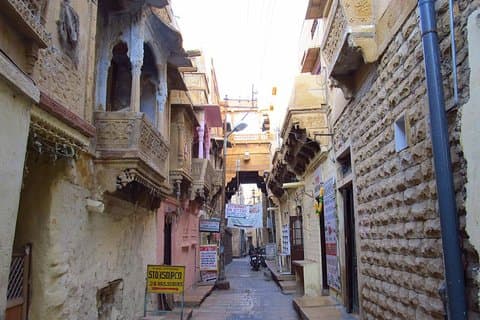 Percorsi culturali e del patrimonio di Jaisalmer (tour guidato a piedi di 2 ore)