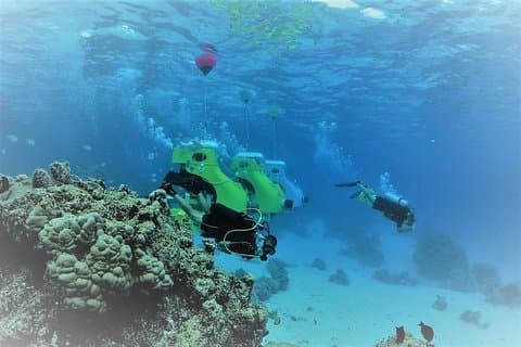 Scooter submarino privado