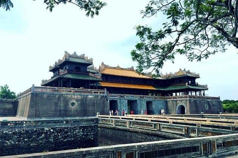Transfer from Da Nang to Hue