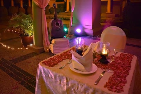 Instagram Photoshoot With Romantic Dinner Date - Cabana Special Dinner