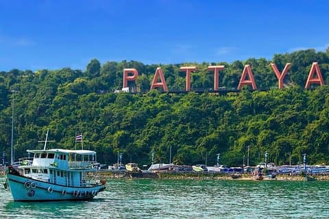 Hindu Selfie Stadt- und Tempeltouren in Pattaya mit Mittagessen (indisch, vegetarisch, thailändisch)