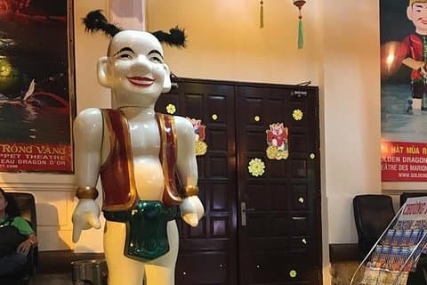 Ho Chi Minh: Wasserpuppentheater und Abendessen in Saigon auf Indochina Queen/Junk