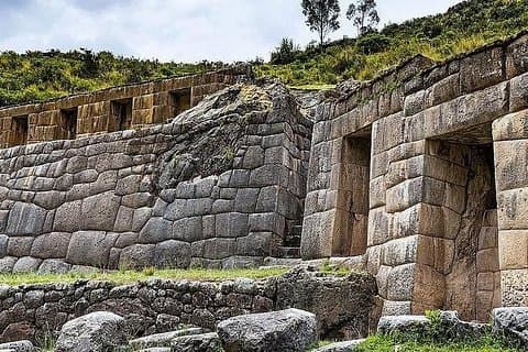 Cusco: 4D/3N - City Tour - Sacred Valley - Machu Picchu & Rainbow Mountain